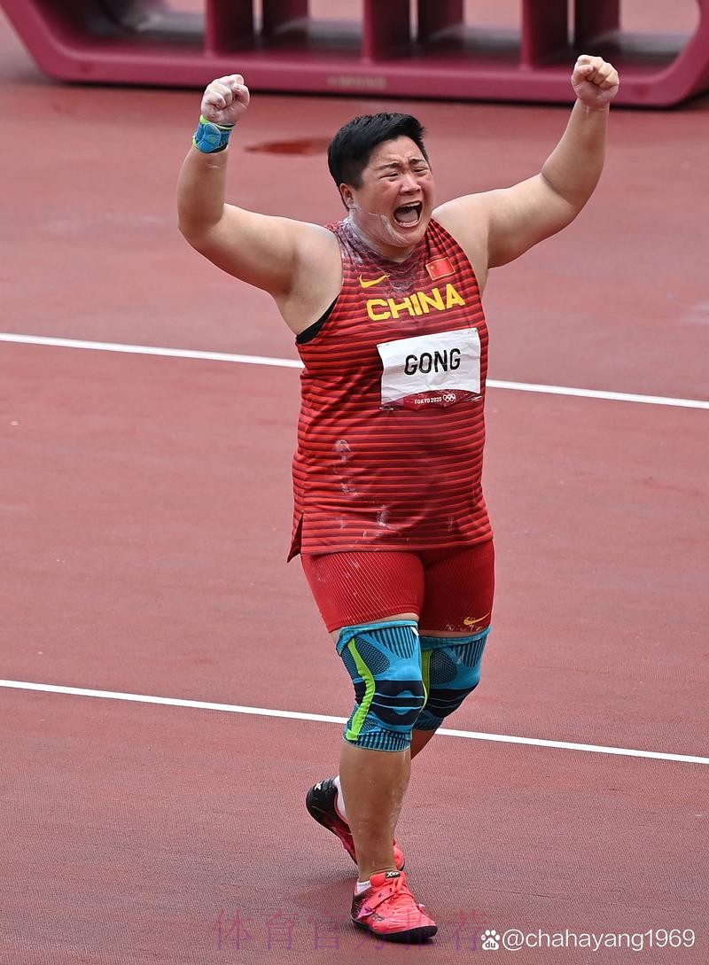 阿门正面大踏步突进 滑翔飞身挑篮2+1 阿门正面大踏步突进 滑翔飞身挑篮2+1